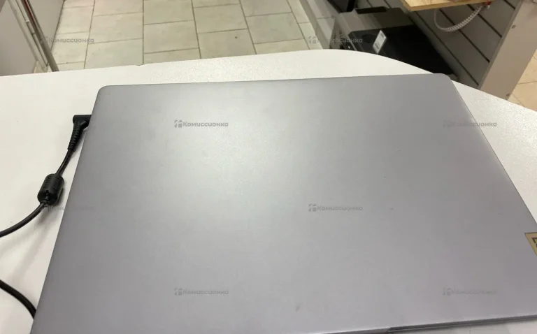 Ноутбук  Lenovo ideapad slim 3i