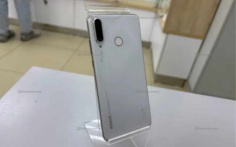 Honor 20 lite 4/128 ГБ