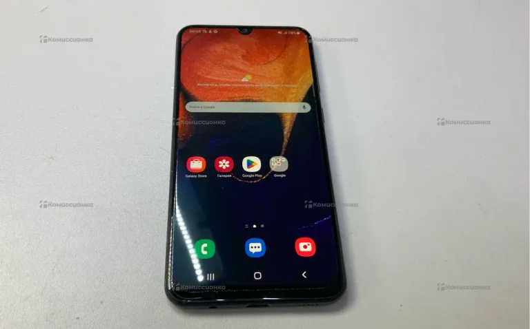 Samsung Galaxy A50 4/64 ГБ