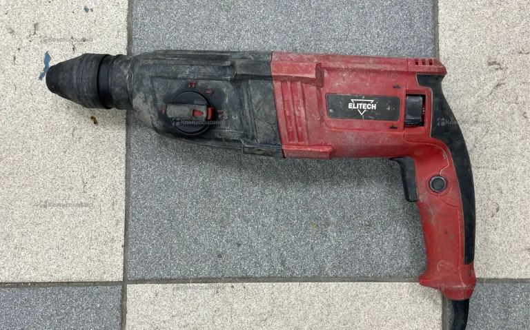 Перфоратор Elitech 3-28РЭМ -