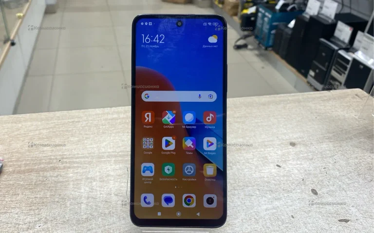 Xiaomi 12 12/256 ГБ