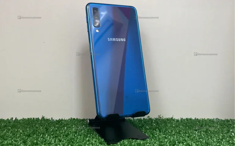 Samsung Galaxy A7 (2018) 4/64 ГБ