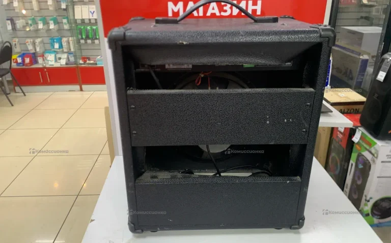 Гитарный Комбоусилитель Belcat G35