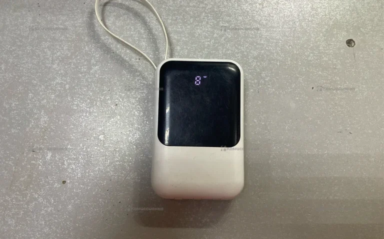 Power Bank  с проводами