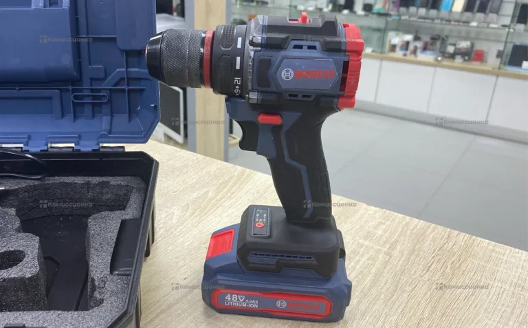 Бессеточный шуруповерт BOSCH Brushless drill