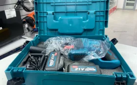 Перфоратор аккумуляторный Makita.