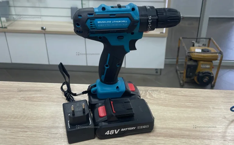 Дрель-шуруповерт Makita 48V