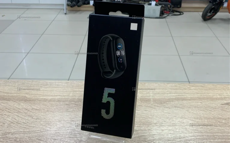 Часы  Mi Band 5