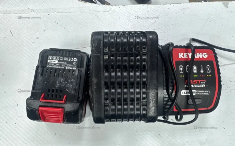Зарядное устройство KEYANG C18046A+ 2 Аккумулятора