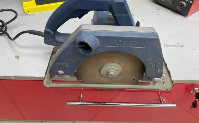 Дисковая пила Rebir RZ1-70-2
