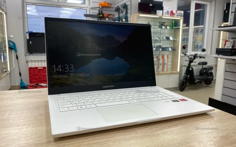 Ноутбук  maibenben m557