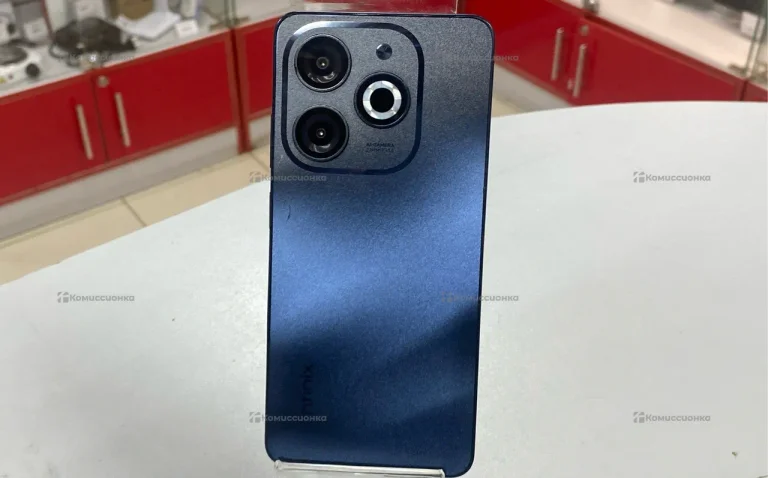 Infinix Smart 8 4/128 ГБ