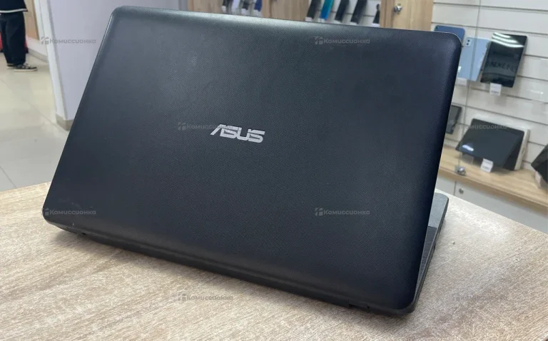 Ноутбук Asus X751M