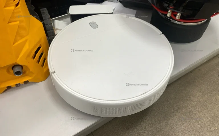 Робот пылесос MI Robot Vacuum-Mop Essential