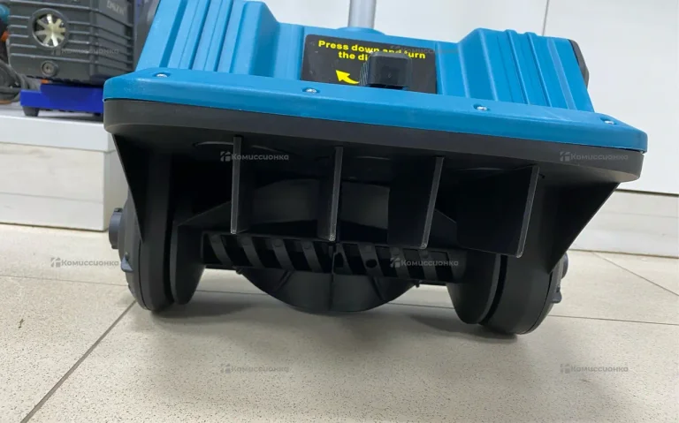 Снегоочиститель Аккумуляторный