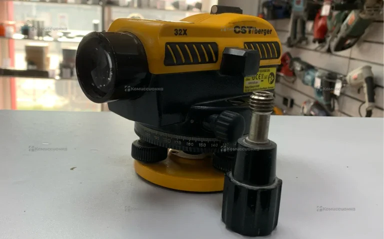 Невелир CST/Berger 32x