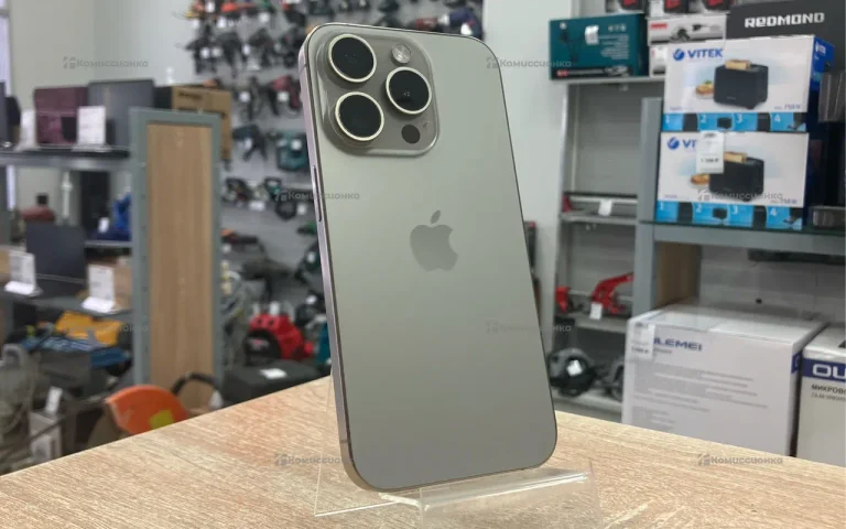 Apple iPhone 15 Pro 8/128 ГБ
