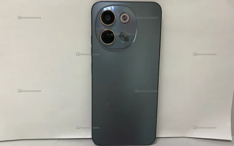 Tecno Spark 30 5G 6/128 ГБ