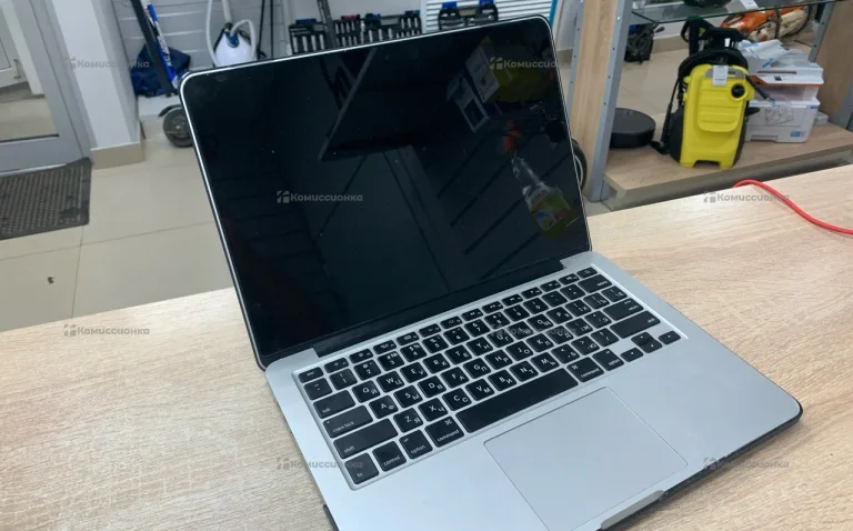 Ноутбук  Macabook Pro 2015
