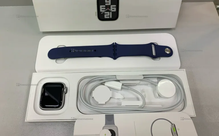 Часы  apple watch se Gen 2 40mm