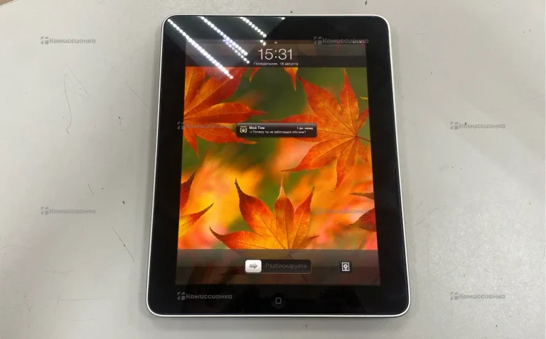 Планшет Apple iPad 3 32Gb Wi-Fi