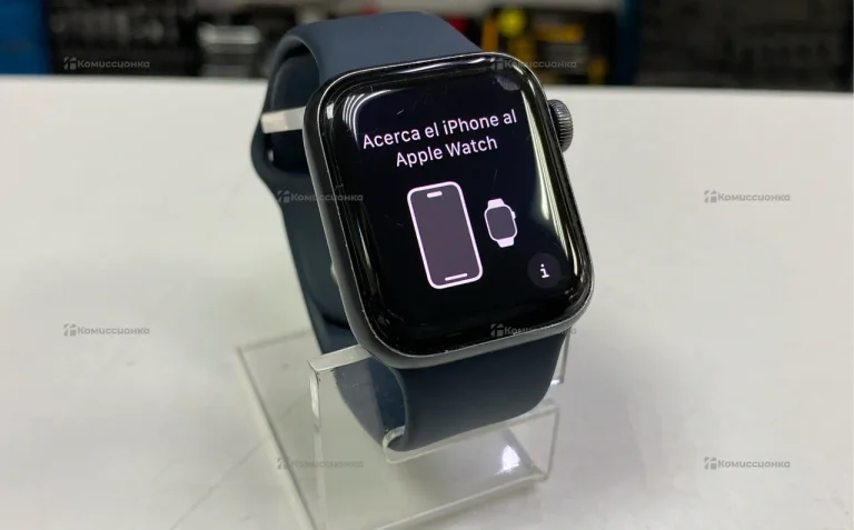 Часы  Apple Watch SE 40mm