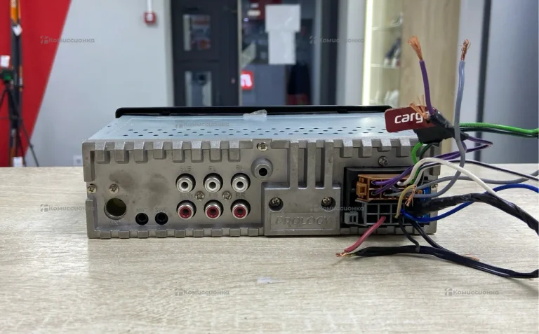 Автомагнитола   PROLOGY CMD 320