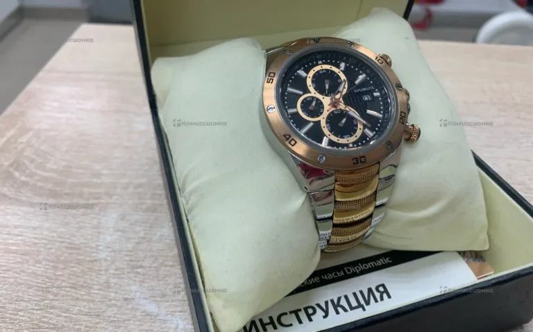 Часы  Diplomatic