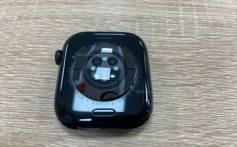 Часы  Apple Watch Series 10