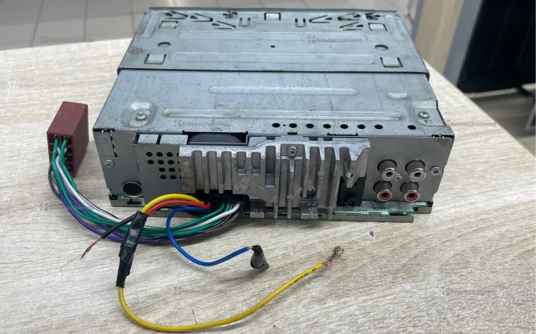 Автомагнитола  Pioneer Deh-S3000BT