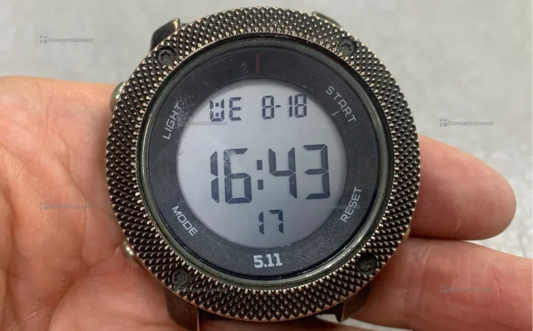 Часы 5.11+