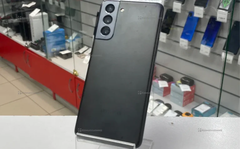 Samsung Galaxy S21 8/128 ГБ