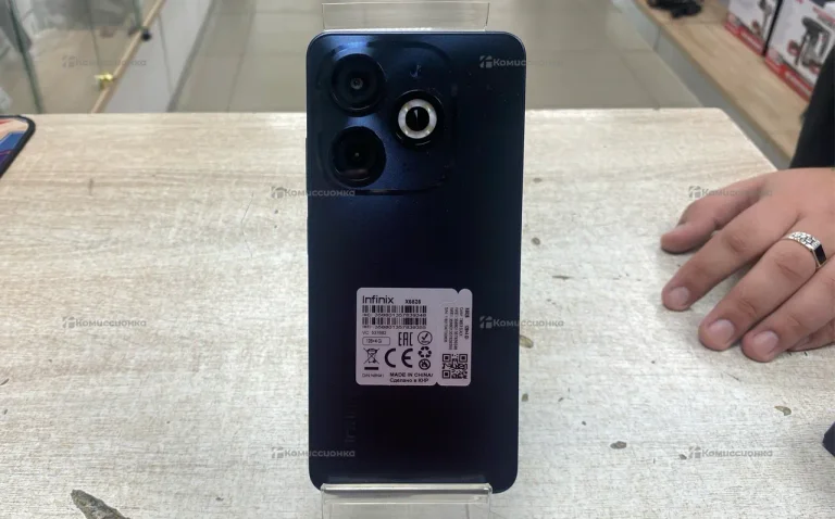 Infinix Smart 8 4/128GB