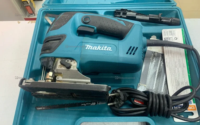 Электролобзик makita 4350CT