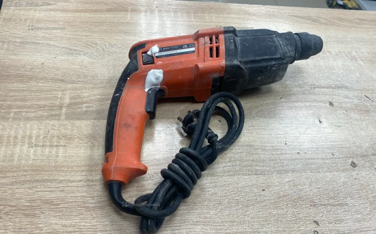 перфоратор RH242