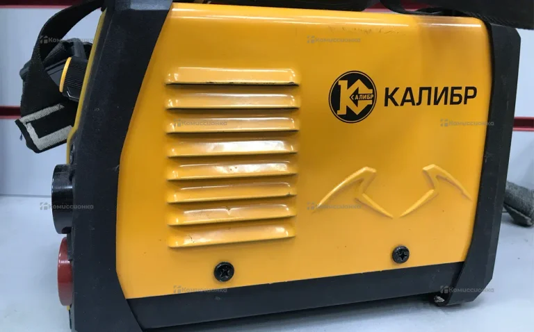 Сварочный аппарат Калибр СВИ-200