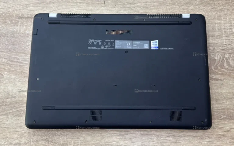 Ноутбук Asus R702UB