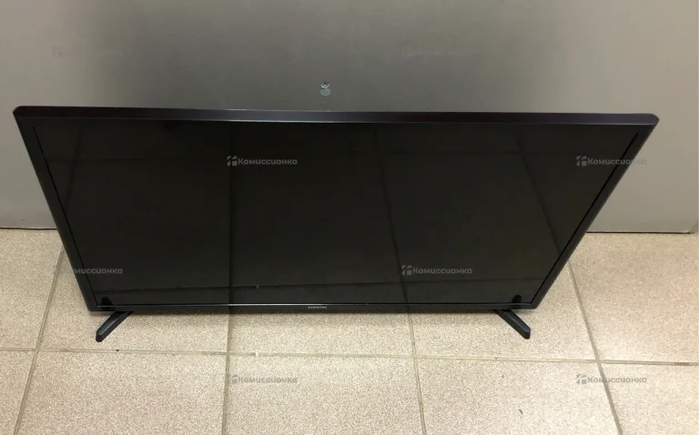 Телевизор Samsung UE32J5005AK