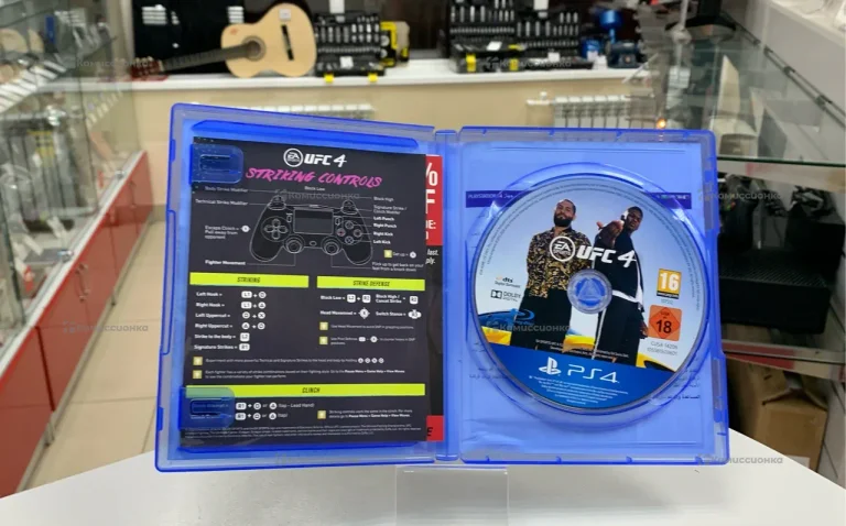 диски Sony PlayStation 4 UFS4