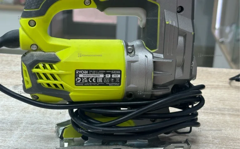Электролобзик Ryobi RJS1050
