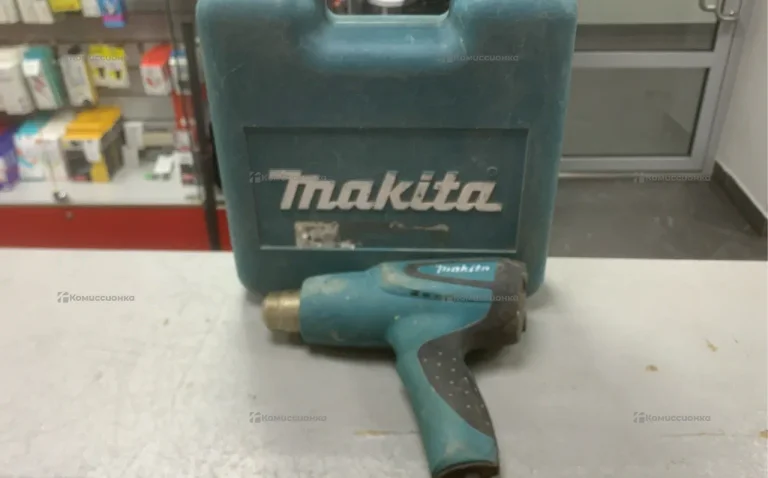Строительный фен makita HG5012