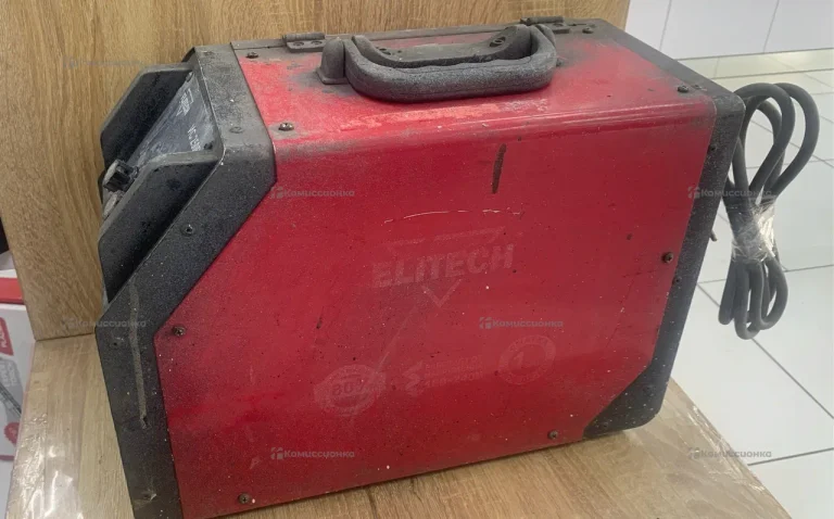Сварочный аппарат Elitech ИС 250П