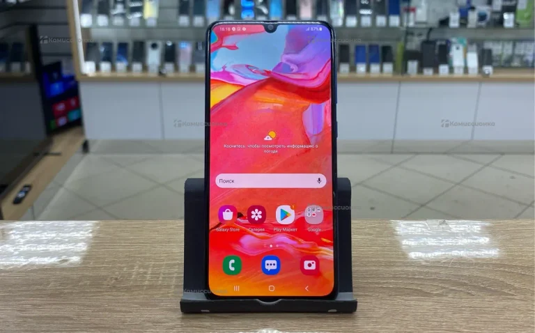 Samsung Galaxy A70 6/128 ГБ