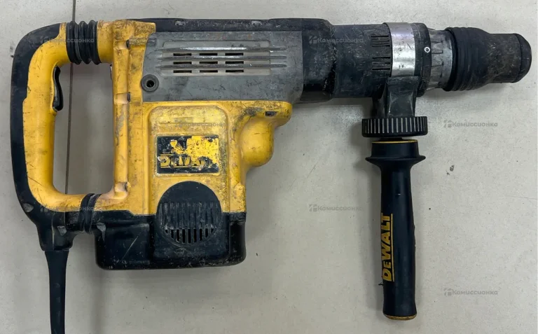 Перфоратор dewalt D25761K