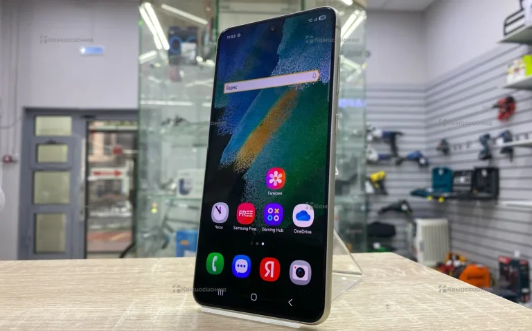 Samsung Galaxy S21 FE 6/128 ГБ