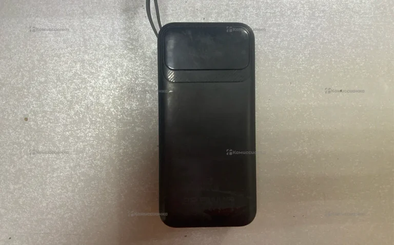 Power Bank  черный с проводами
