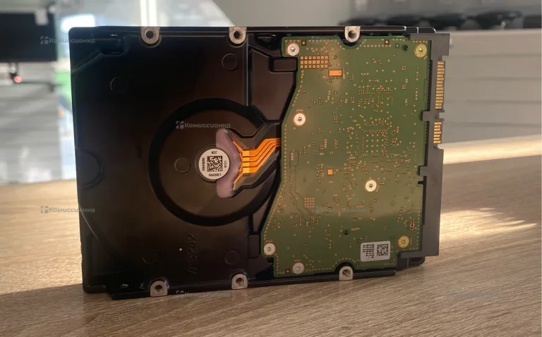 Жесткий диск   Western digital 4tb
