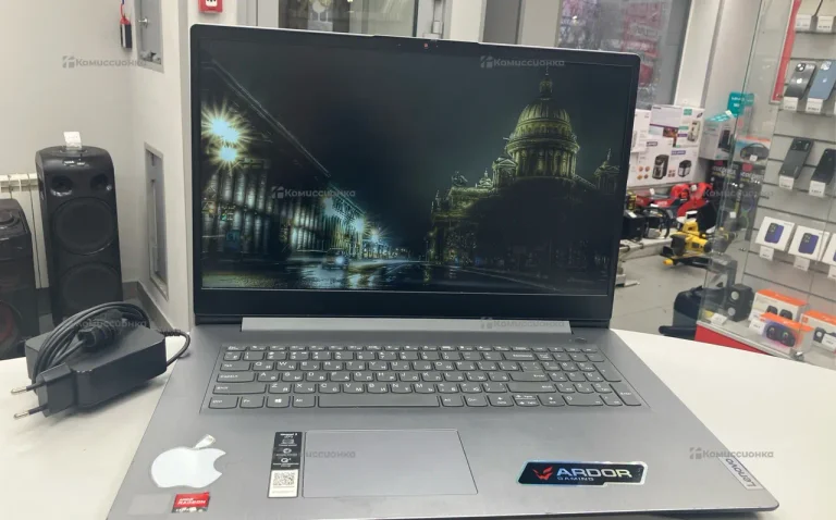 Ноутбук  Lenovo Ideapad 3 Ryzen 5