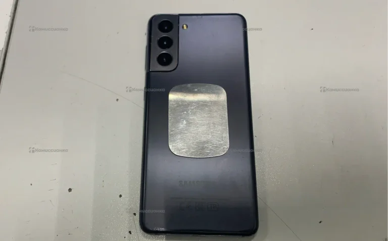 Samsung Galaxy S21 8/128 ГБ