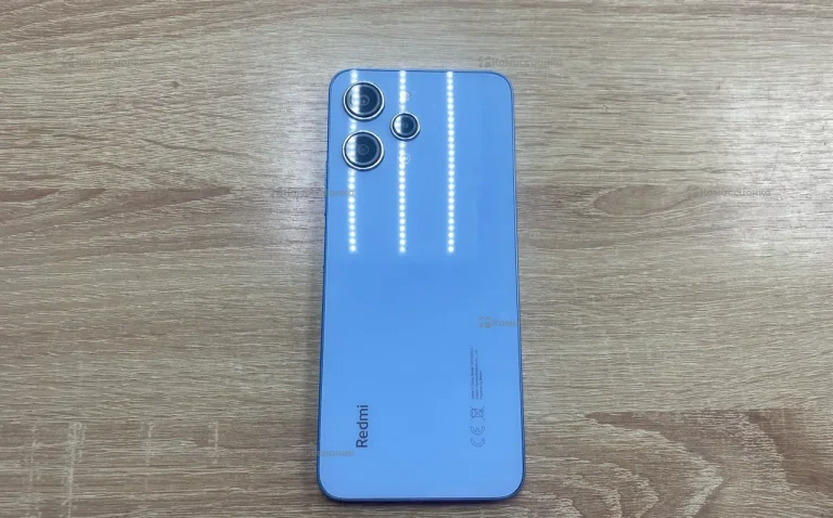 Xiaomi Redmi 12 4/128 ГБ